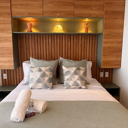 Apartamento 1405 *