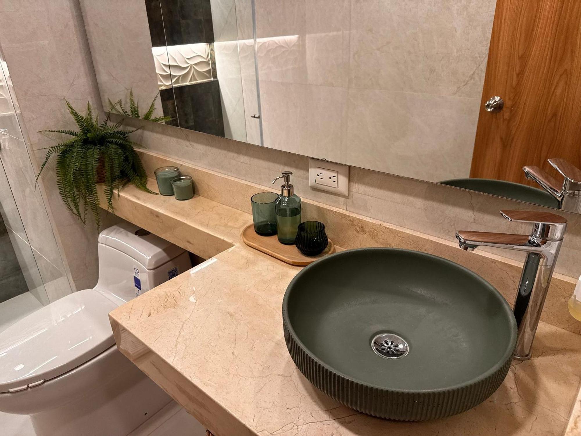 Apartamento 1405 *